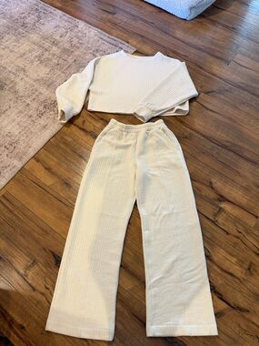 Old Navy Cream Ribbed Cropped Sweatshirt & Wide-Leg Pants Set- Super-Soft